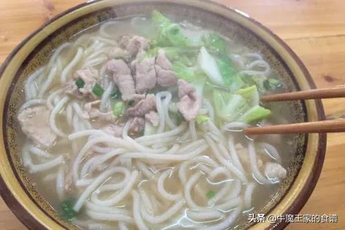 江西美食小吃，聽的最多的是炒米粉、拌米粉，還有什么特色美食推薦嗎？
