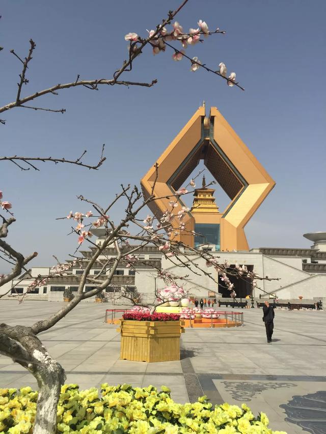 旅游中去過哪些值得推薦的寺廟景區(qū)呢？請說明推薦理由是什么？